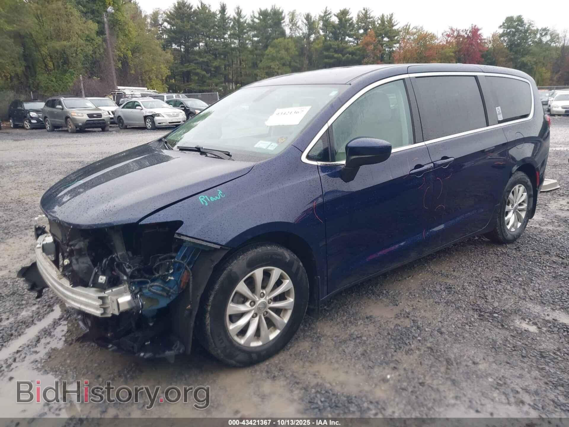 2017 CHRYSLER PACIFICA - VIN: 2C4RC1DG7HR552429 - Photo 2