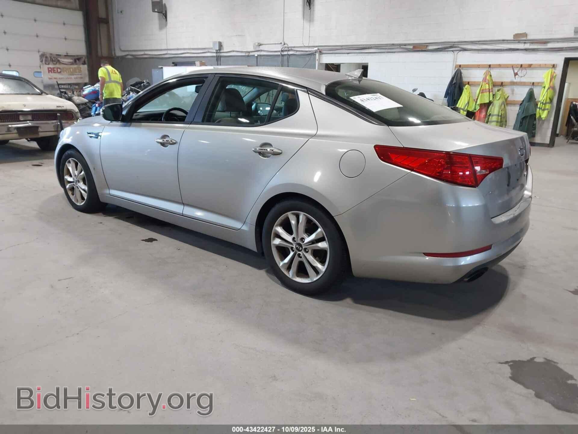 2011 KIA OPTIMA - VIN: KNAGN4A63B5094324 - Фото 3