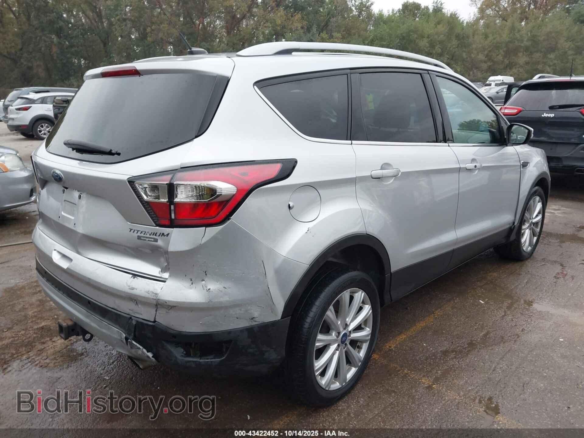 2017 FORD ESCAPE - VIN: 1FMCU0J90HUB80160 - Фото 4