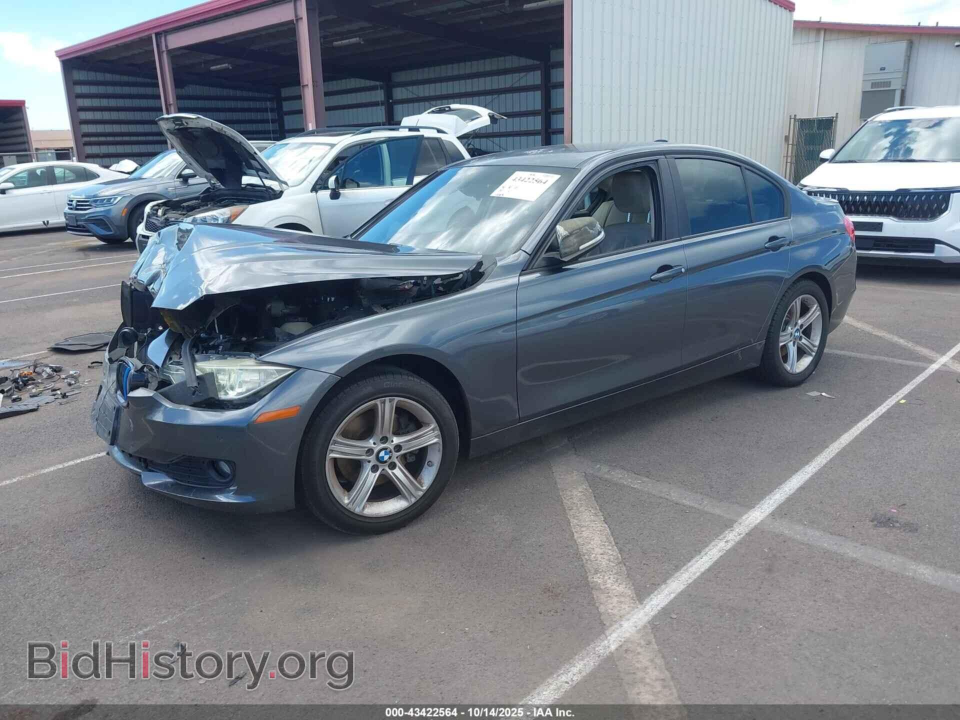 2015 BMW 320I - VIN: WBA3B1C51FK135728 - Фото 2