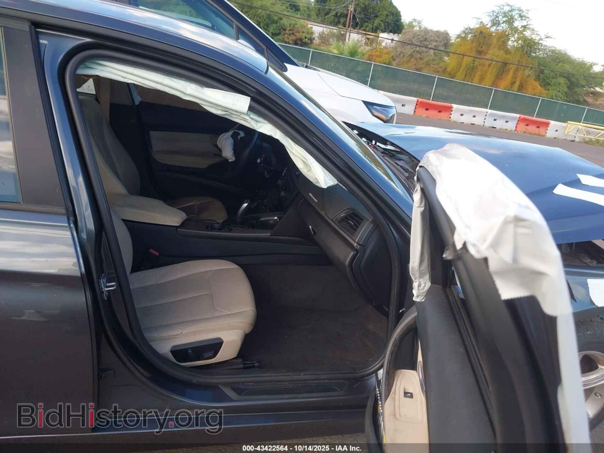 2015 BMW 320I - VIN: WBA3B1C51FK135728 - Фото 5