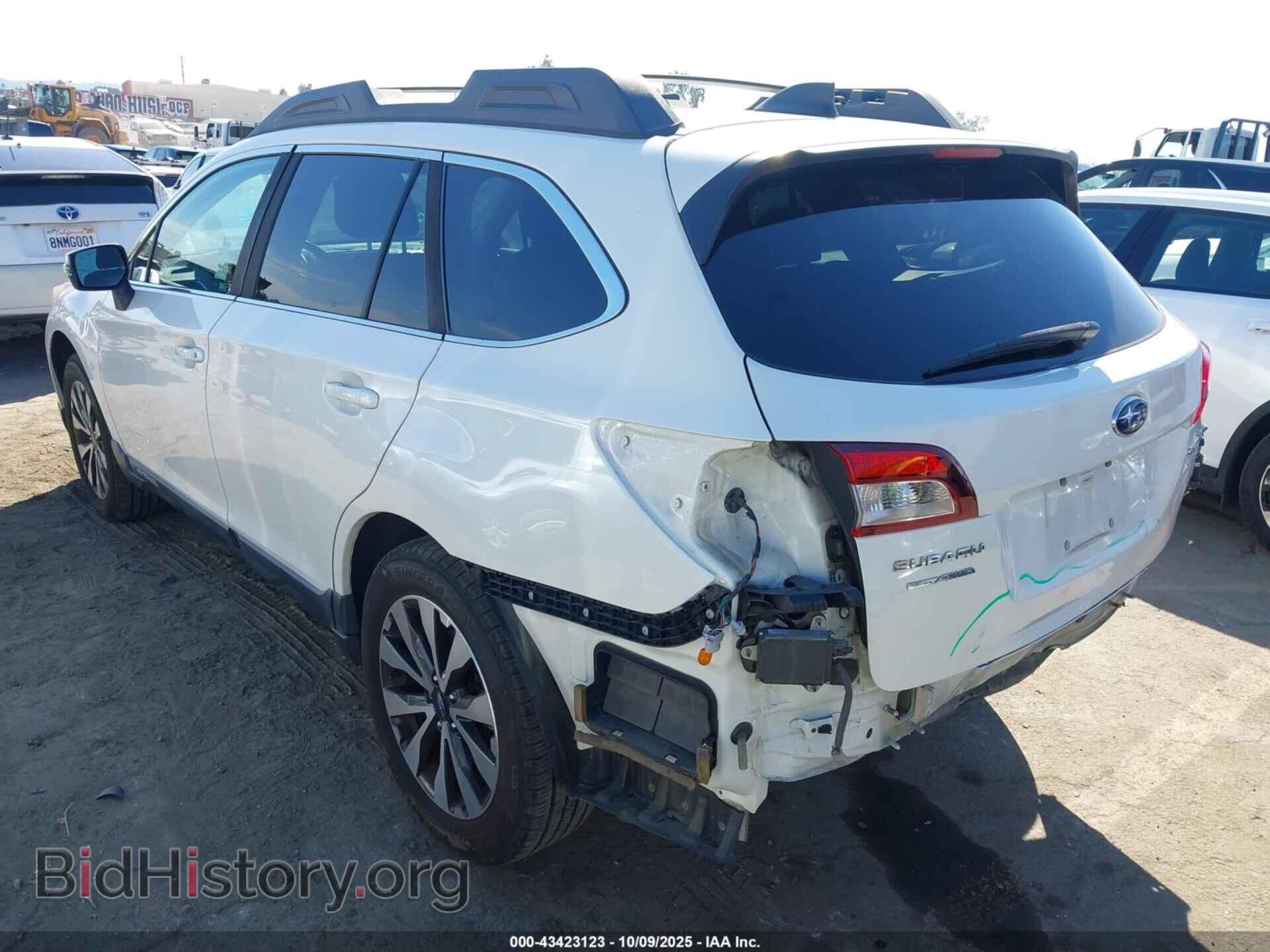 2017 SUBARU OUTBACK - VIN: 4S4BSANC3H3395373 - Фото 3