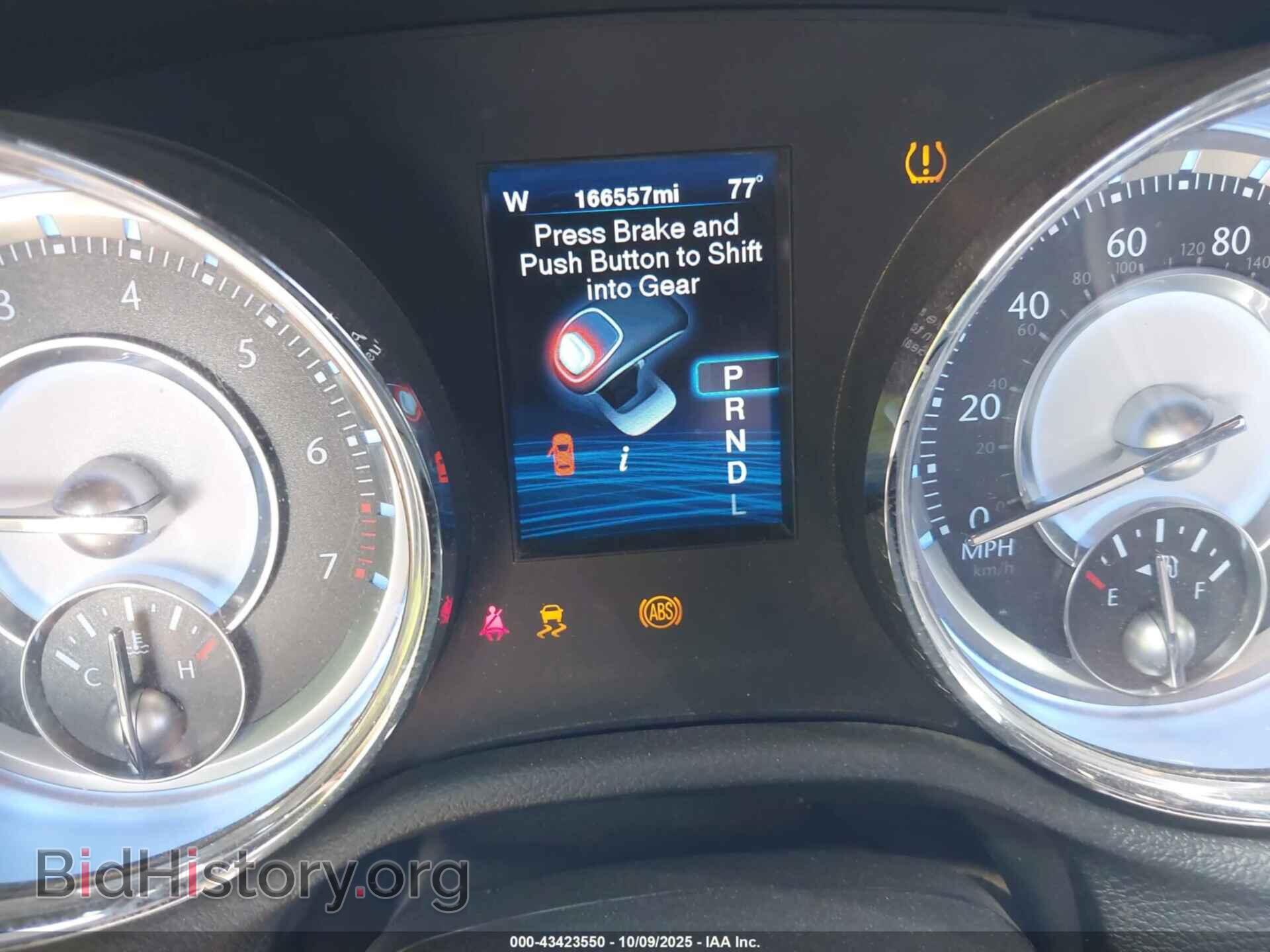 2012 CHRYSLER 300 - VIN: 2C3CCACG1CH309578 - Фото 7