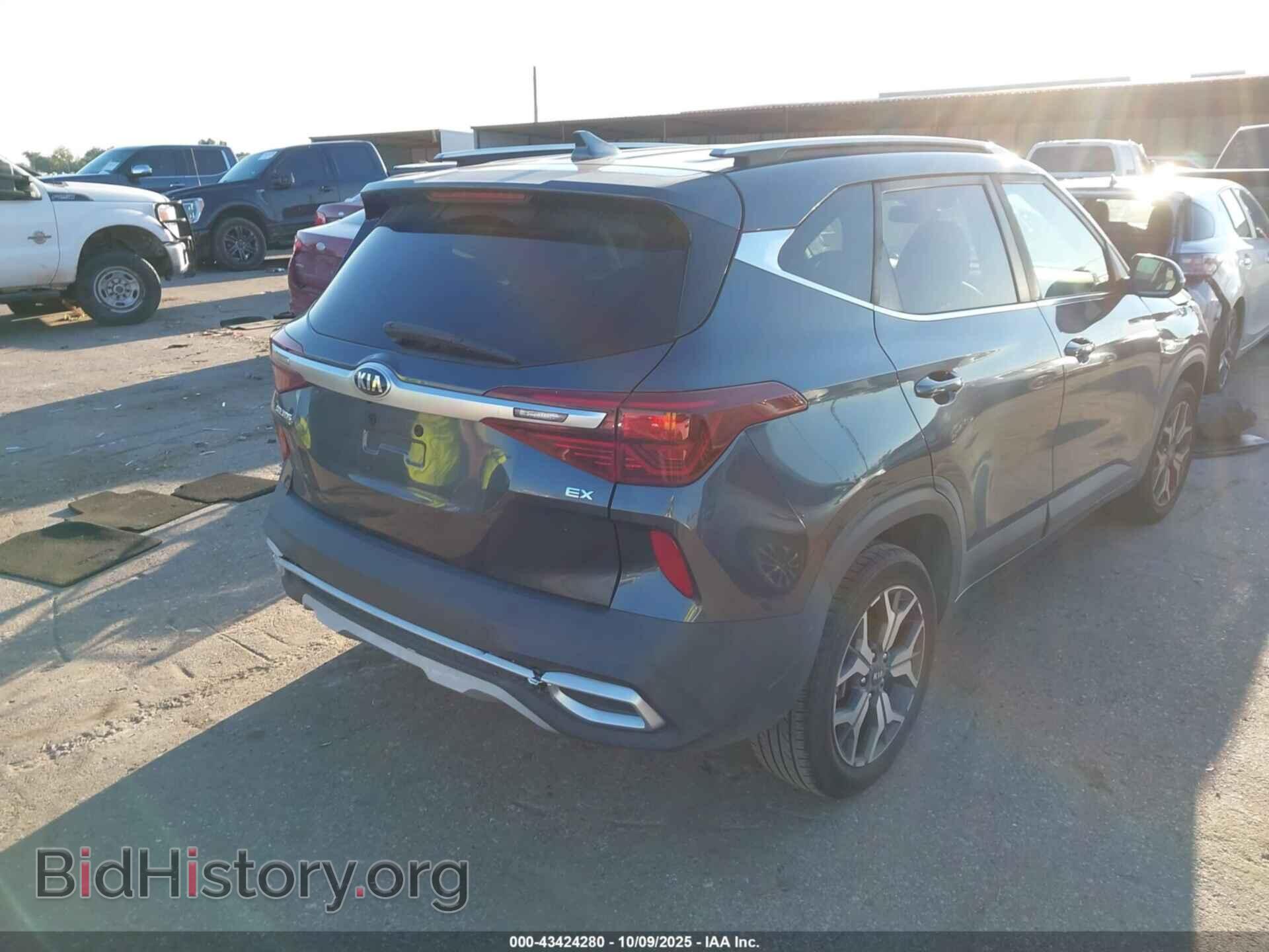 2021 KIA SELTOS - VIN: KNDERCAA3M7168488 - Фото 4