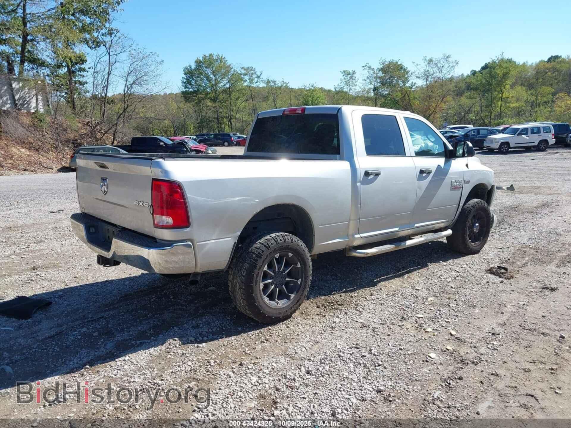 2015 RAM 2500 - VIN: 3C6TR5CT3FG563531 - Фото 4