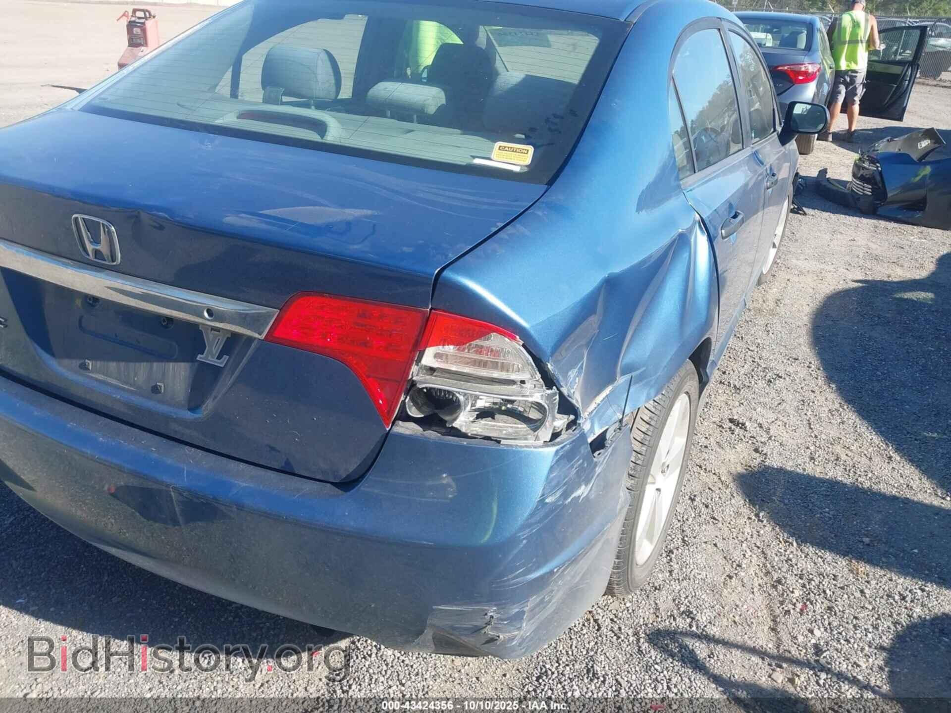 2010 HONDA CIVIC - VIN: 19XFA1F3XAE079779 - Фото 12