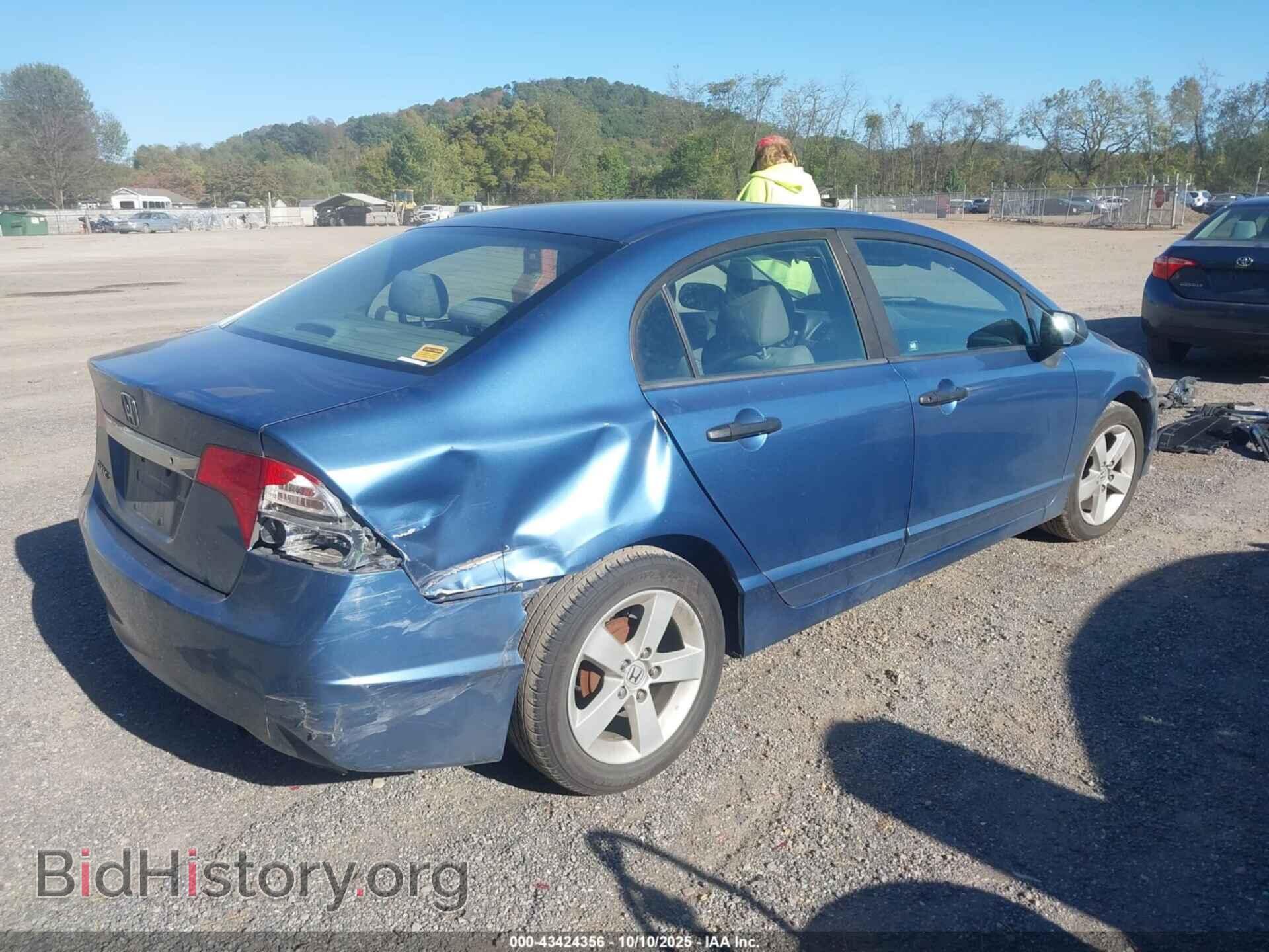 2010 HONDA CIVIC - VIN: 19XFA1F3XAE079779 - Фото 4