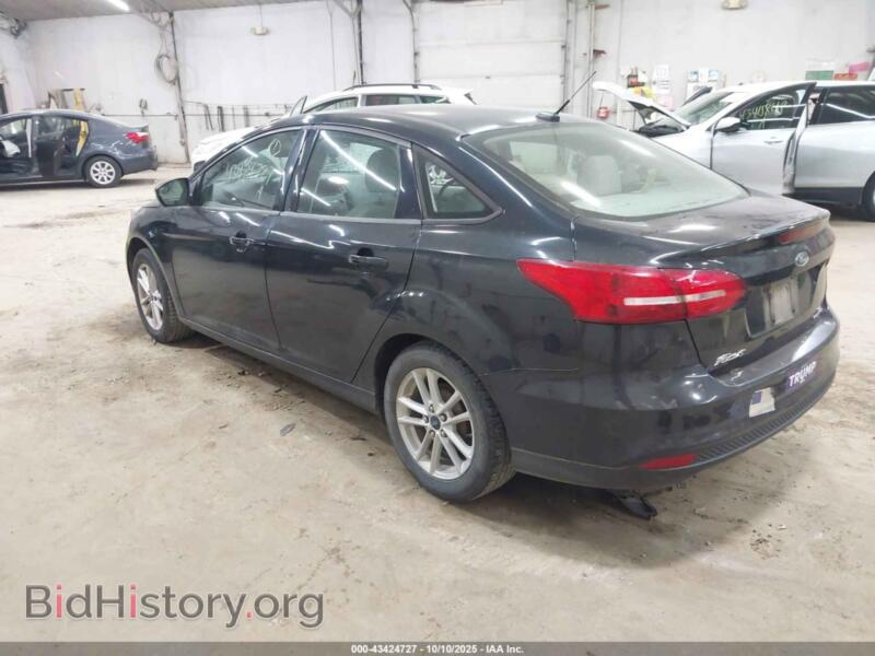 2015 Ford FOCUS (VIN 1FADP3F2XFL243433) — фото 3 из 16