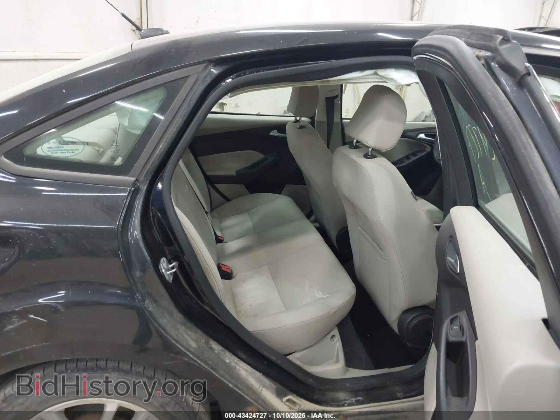 2015 FORD FOCUS - VIN: 1FADP3F2XFL243433 - Фото 8