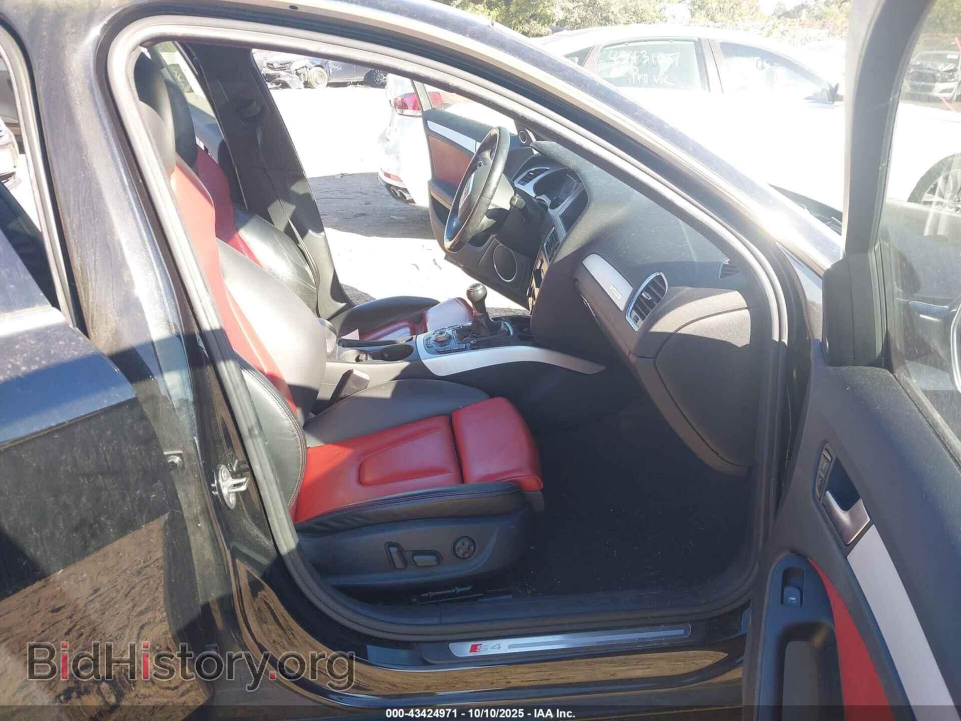2012 AUDI S4 - VIN: WAUDGAFL4CA112204 - Photo 5