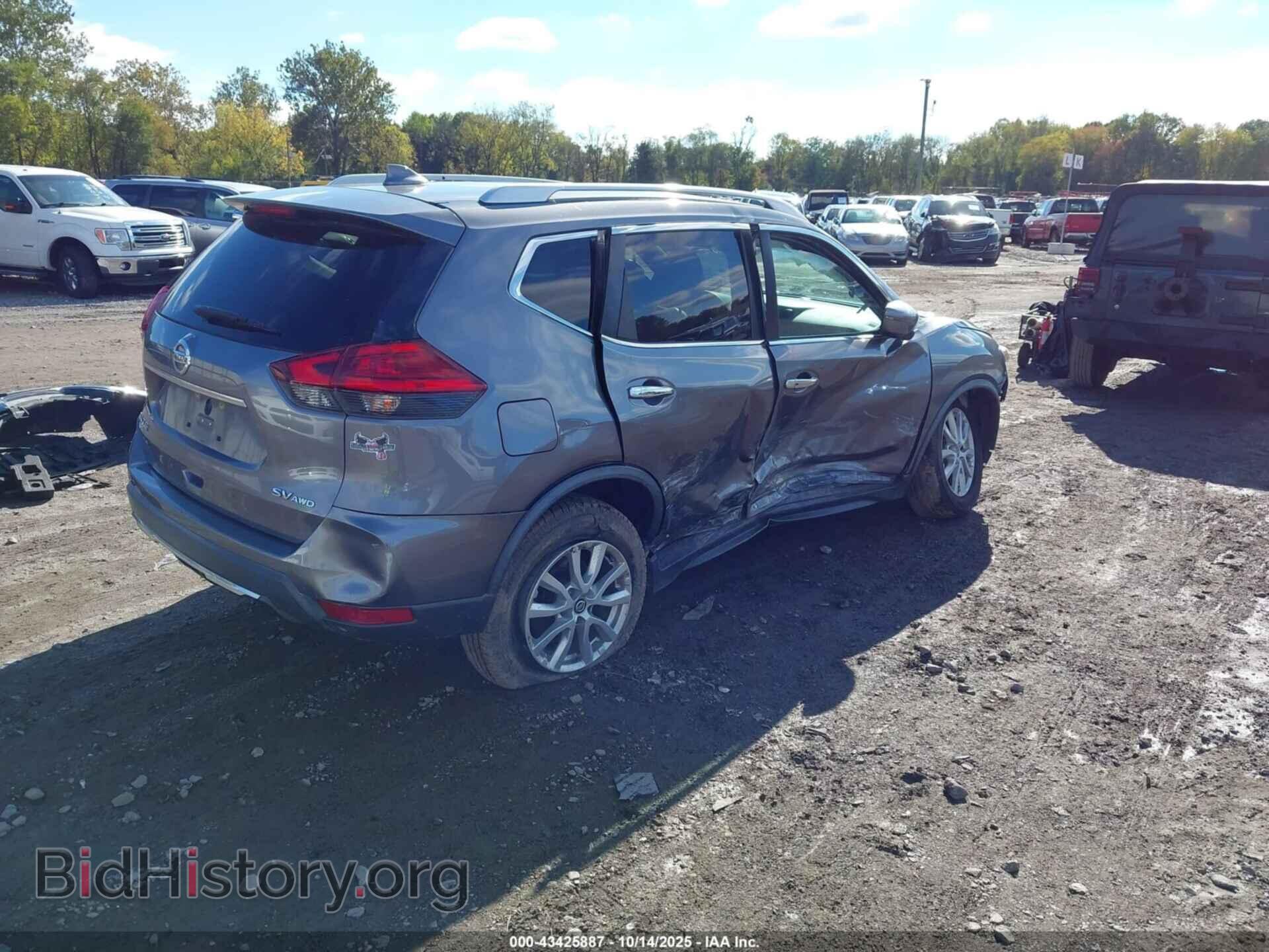 2017 NISSAN ROGUE - VIN: KNMAT2MV2HP614399 - Фото 4