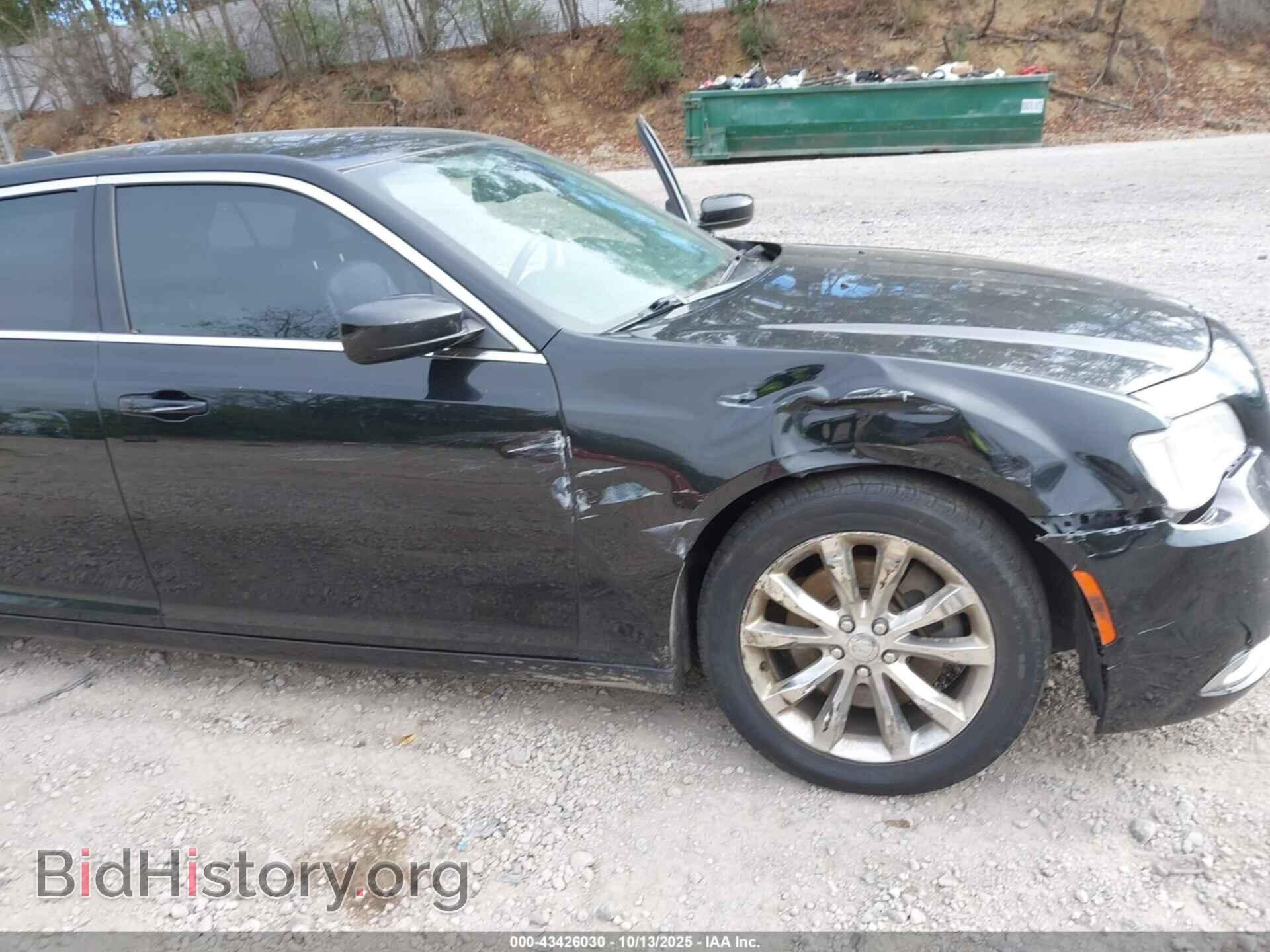 2015 CHRYSLER 300 - VIN: 2C3CCARG2FH849534 - Фото 6