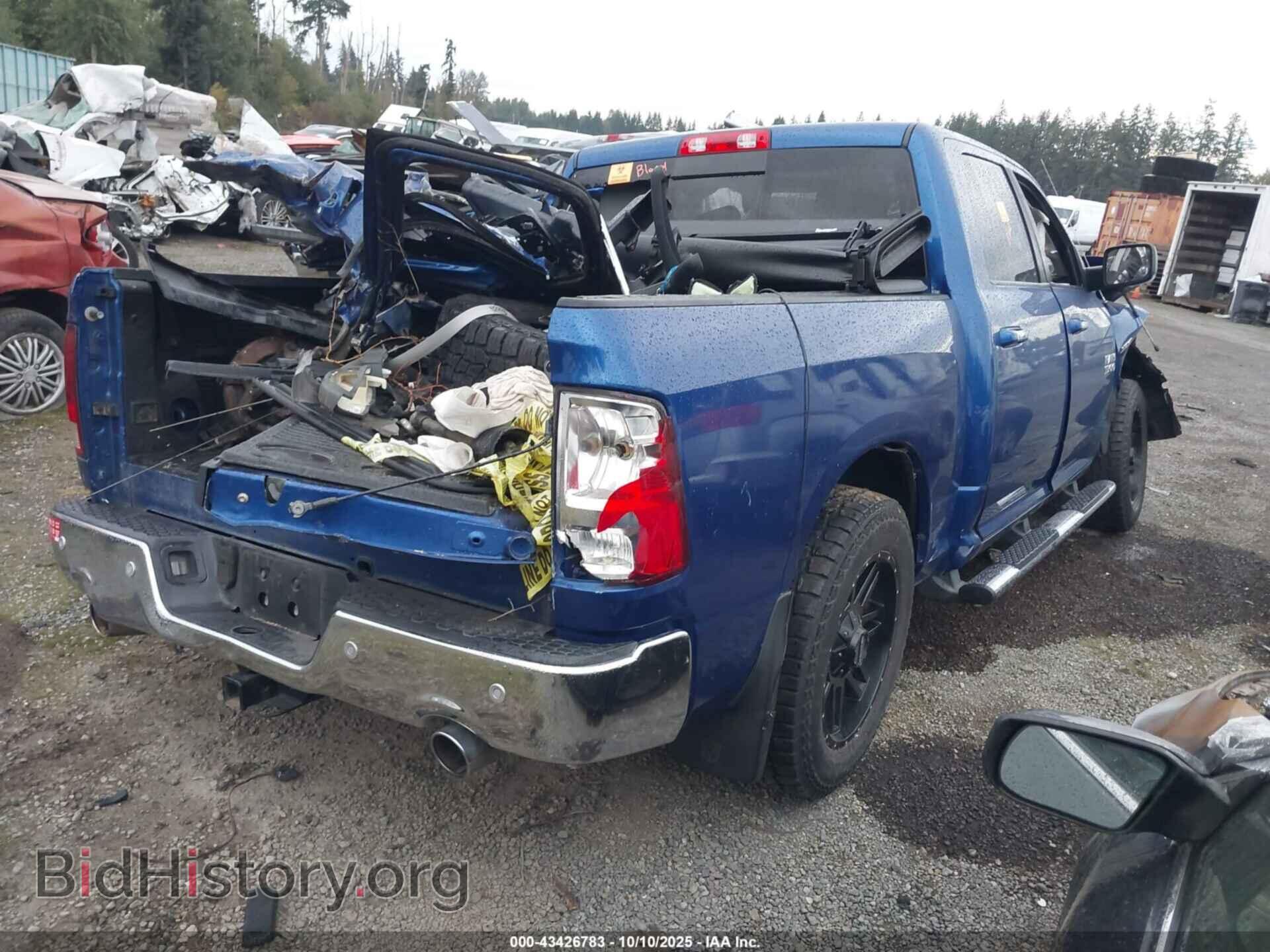 2016 RAM 1500 - VIN: 3C6RR7LT0GG215015 - Фото 4