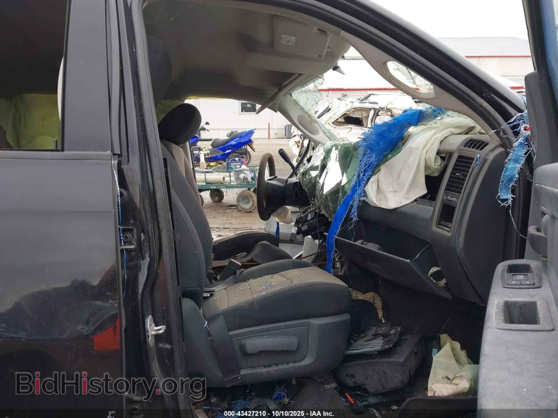 2012 RAM 1500 - VIN: 1C6RD7KT2CS165592 - Photo 5