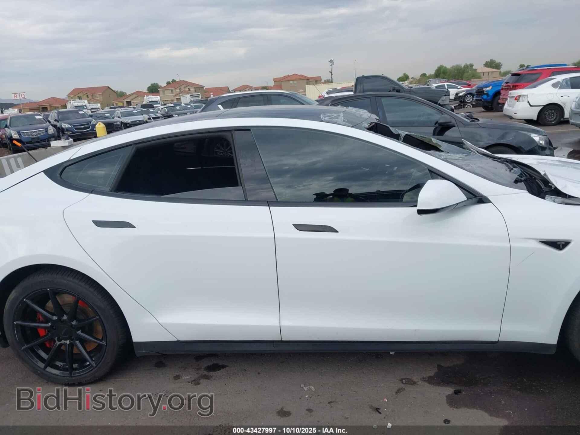 2015 TESLA MODEL S - VIN: 5YJSA1E12FF106618 - Photo 14