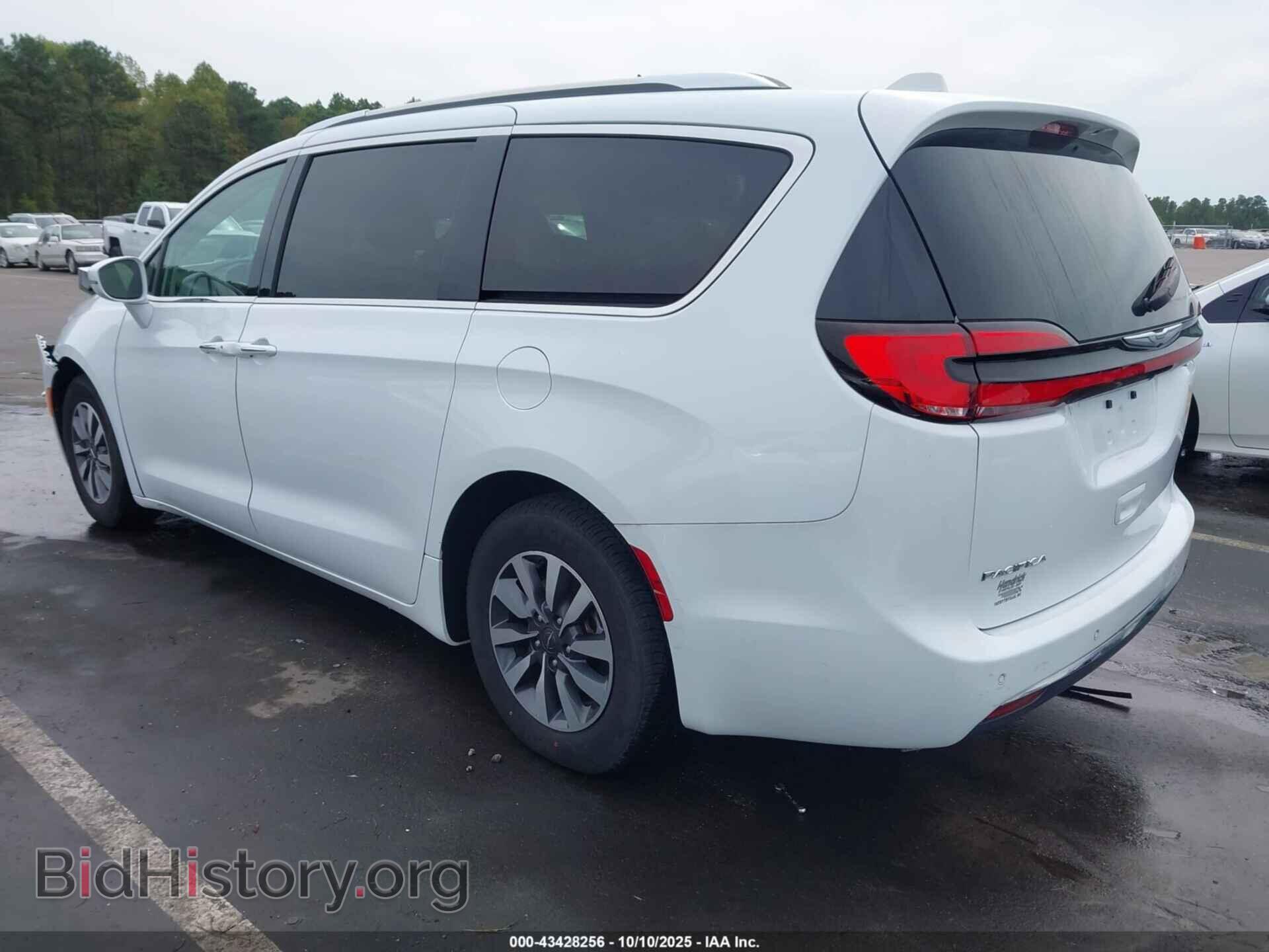 2021 CHRYSLER PACIFICA - VIN: 2C4RC1BGXMR527604 - Photo 3