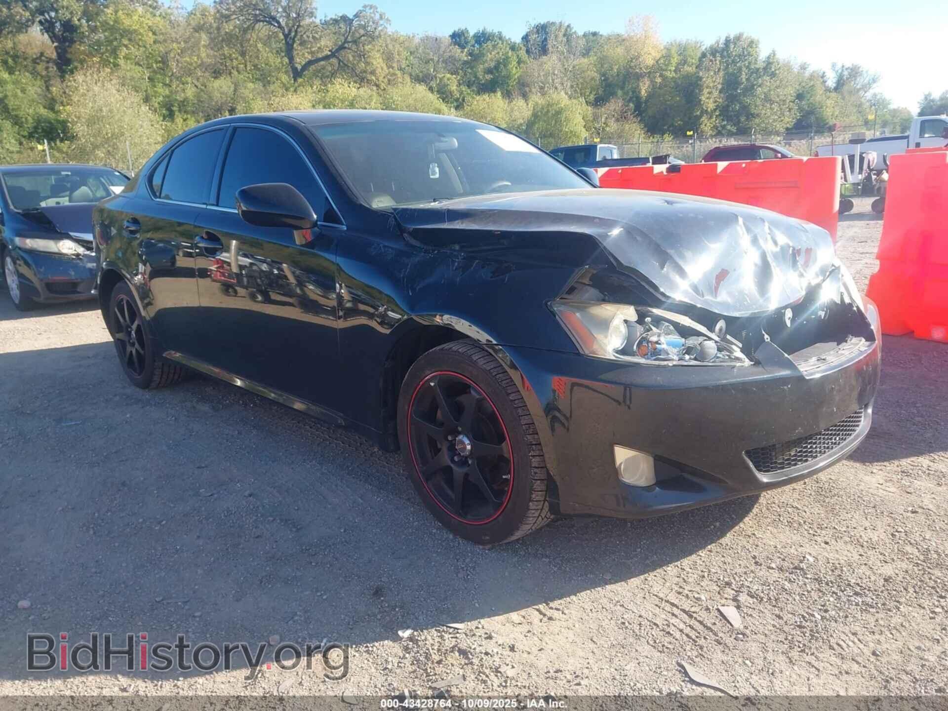 Фотография JTHCK262572010046 - LEXUS IS 250 2007