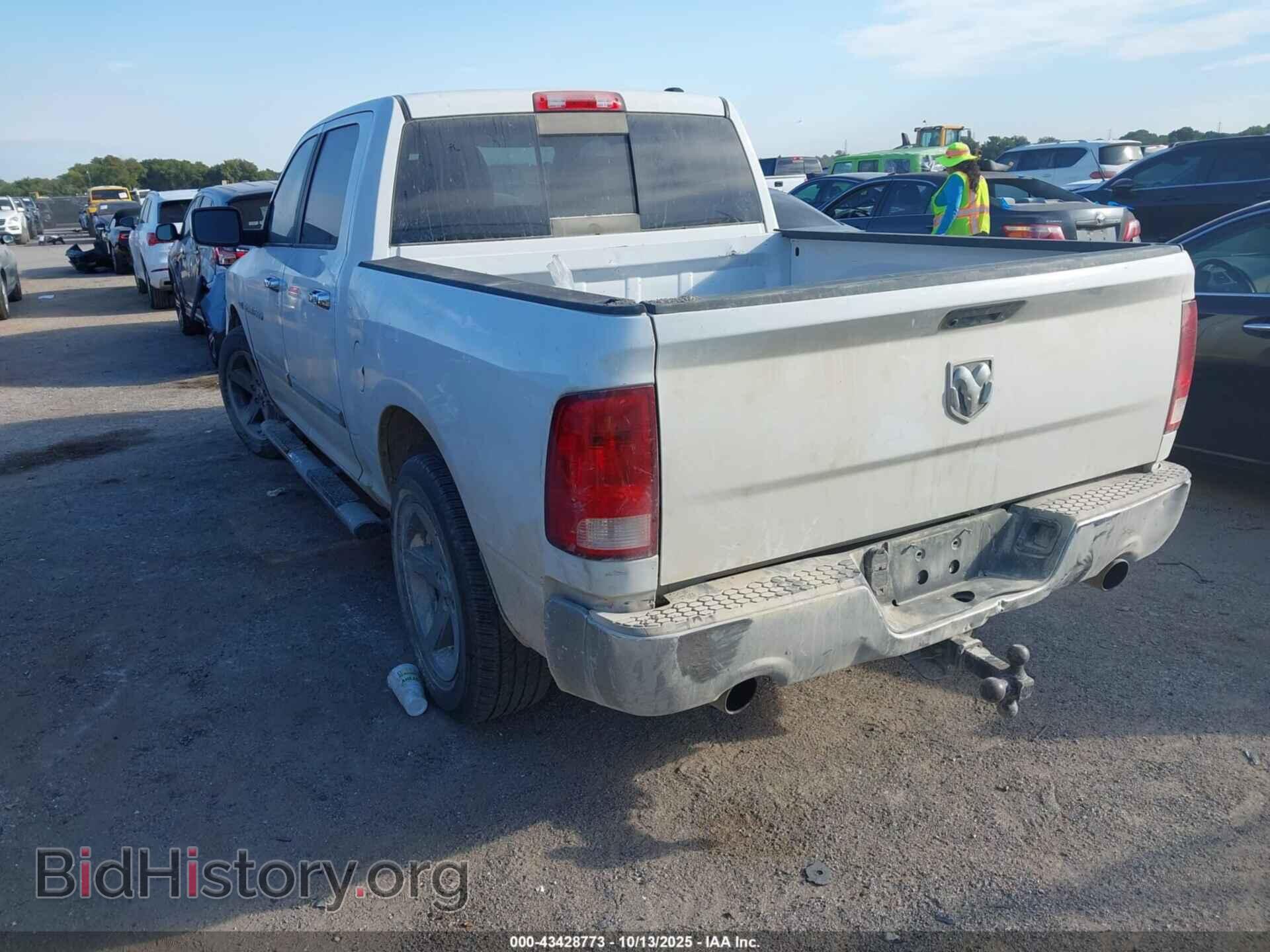 2011 RAM RAM 1500 - VIN: 1D7RB1CT1BS611908 - Фото 3