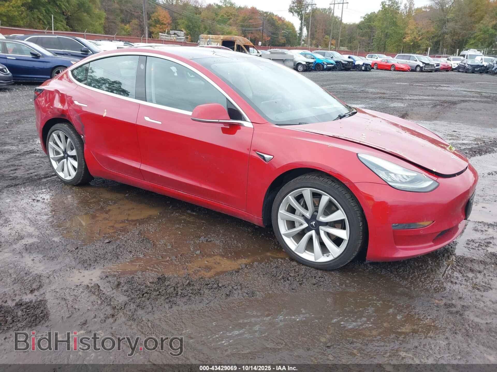 Фотография 5YJ3E1EA4JF052255 - TESLA MODEL 3 2018