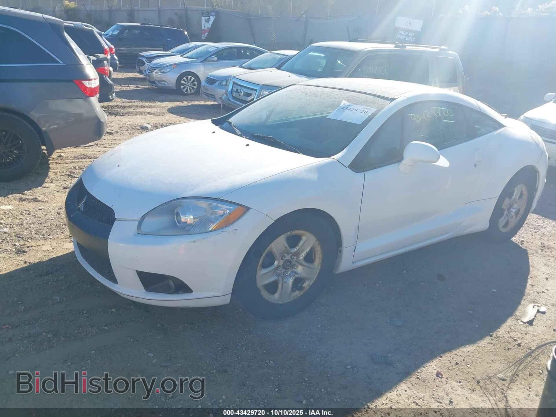 2011 MITSUBISHI ECLIPSE - VIN: 4A31K5DF5BE015705 - Photo 2