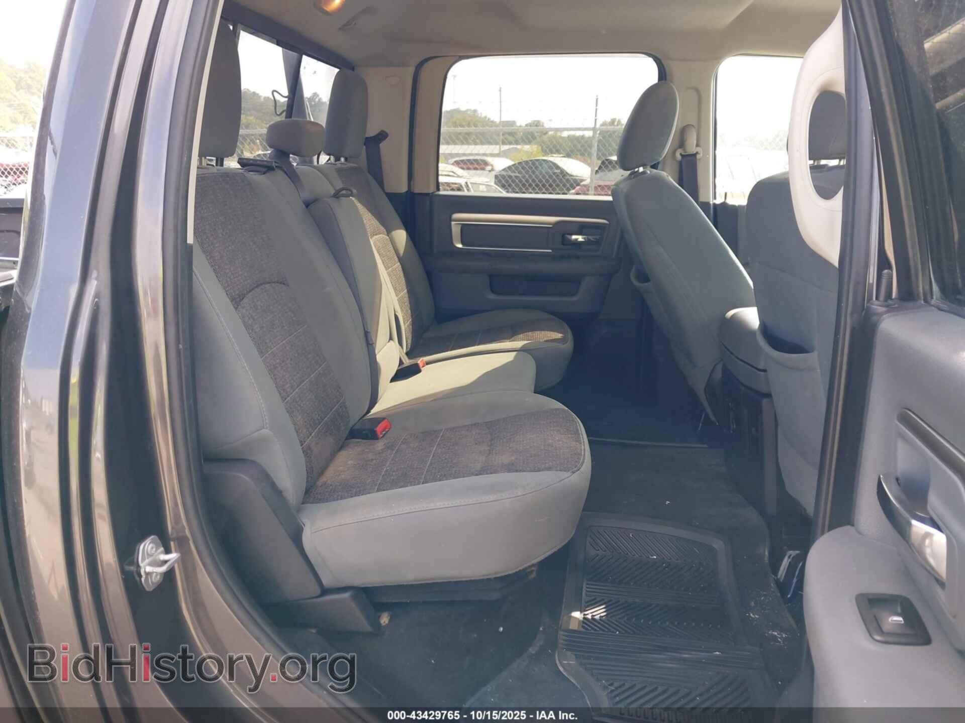 2017 RAM 1500 - VIN: 3C6RR7LT5HG593526 - Фото 8