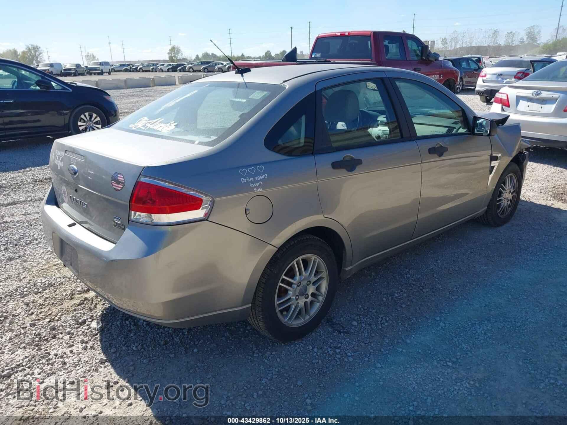 2008 FORD FOCUS - VIN: 1FAHP35N08W186447 - Фото 4