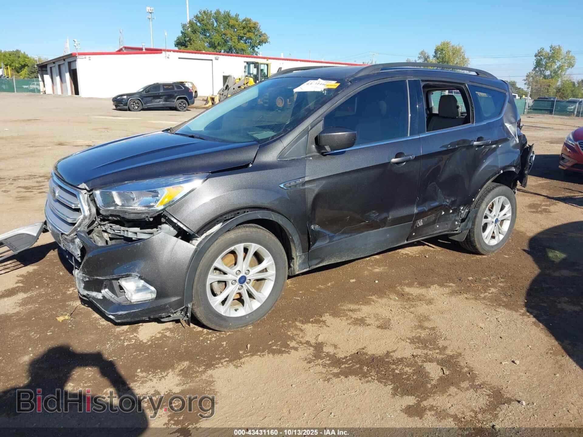 2018 FORD ESCAPE - VIN: 1FMCU0GD2JUD02115 - Фото 2