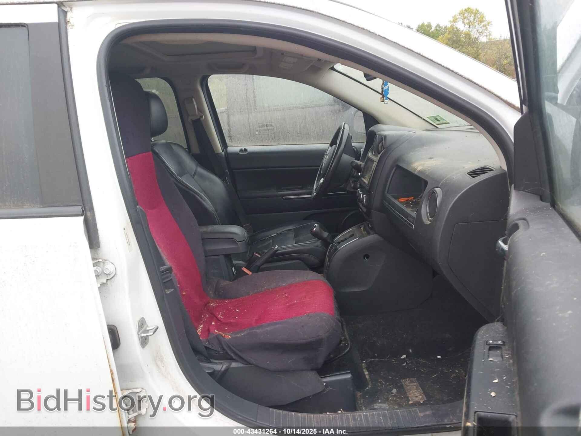2011 JEEP COMPASS - VIN: 1J4NF5FB1BD276168 - Фото 5