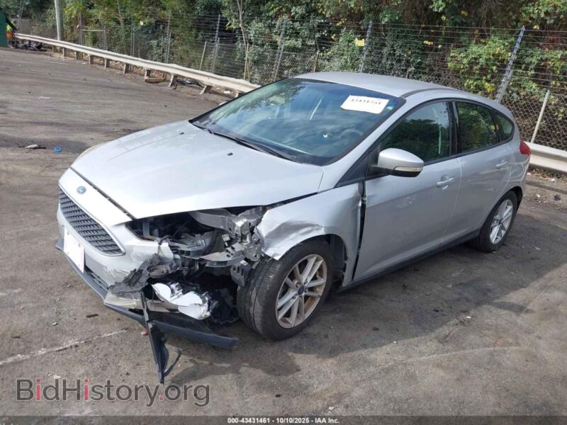 2017 Ford FOCUS (VIN 1FADP3K24HL267249) — photo 2 of 12