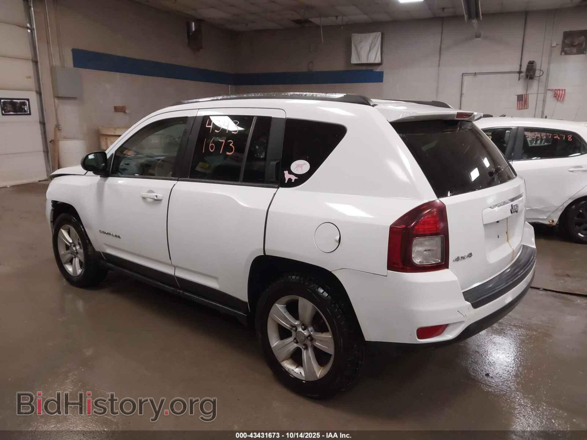 2014 JEEP COMPASS - VIN: 1C4NJDBB2ED880465 - Фото 3