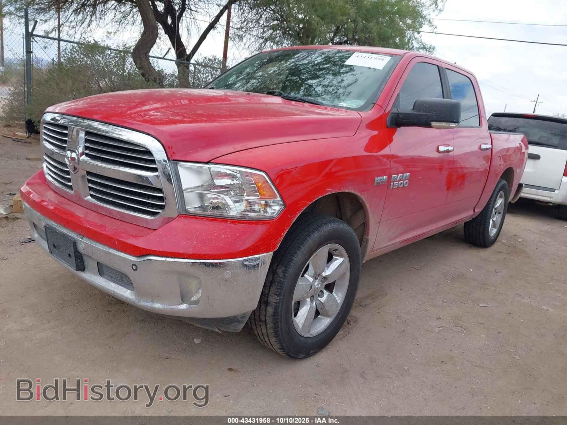 2015 RAM 1500 - VIN: 1C6RR6LT9FS562019 - Фото 2