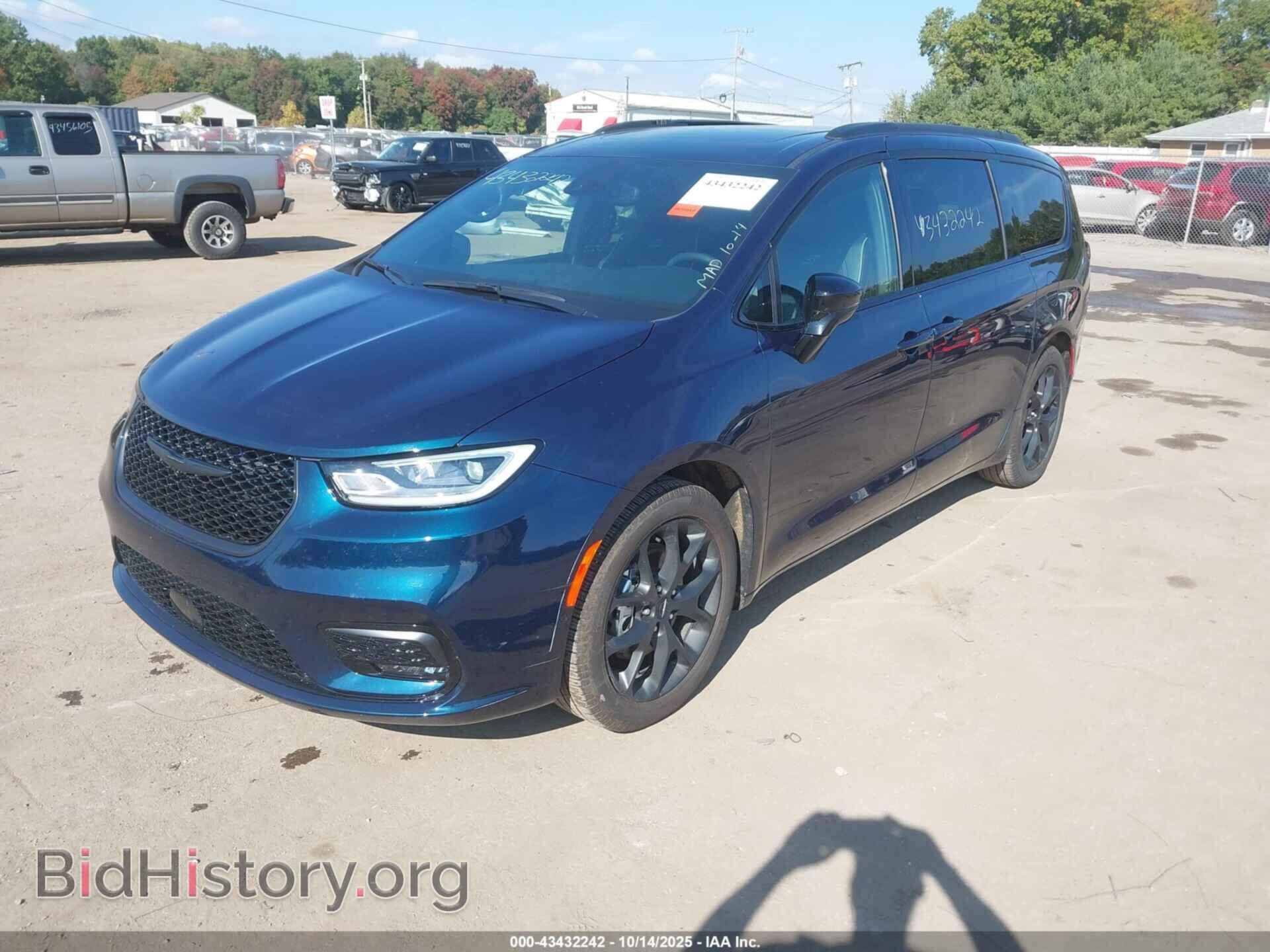 2025 CHRYSLER PACIFICA - VIN: 2C4RC1GG1SR508350 - Фото 2