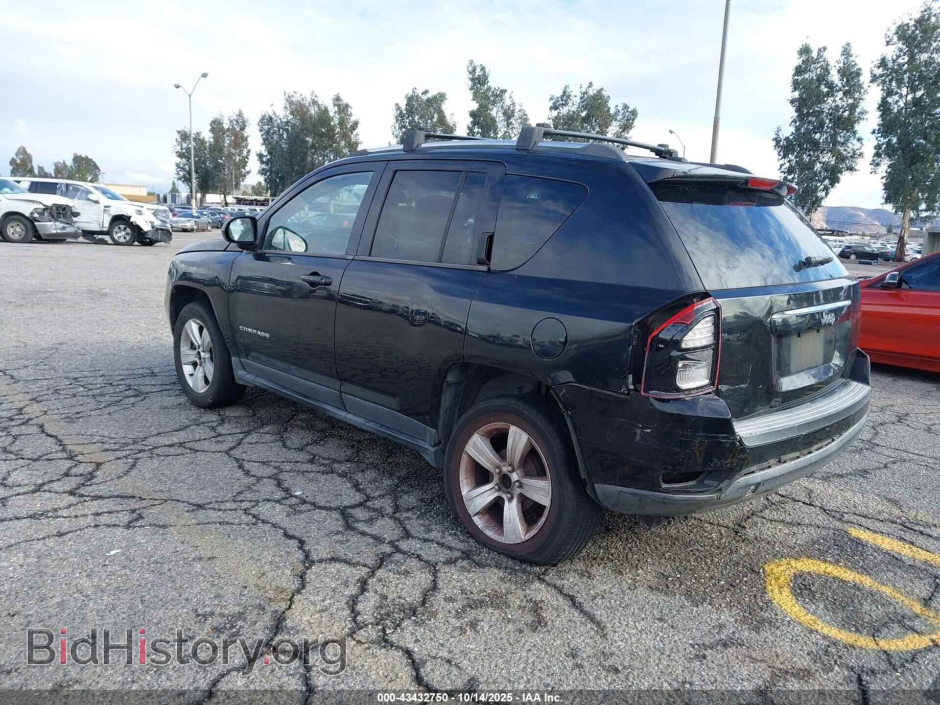 2014 JEEP COMPASS - VIN: 1C4NJCBBXED648738 - Фото 3