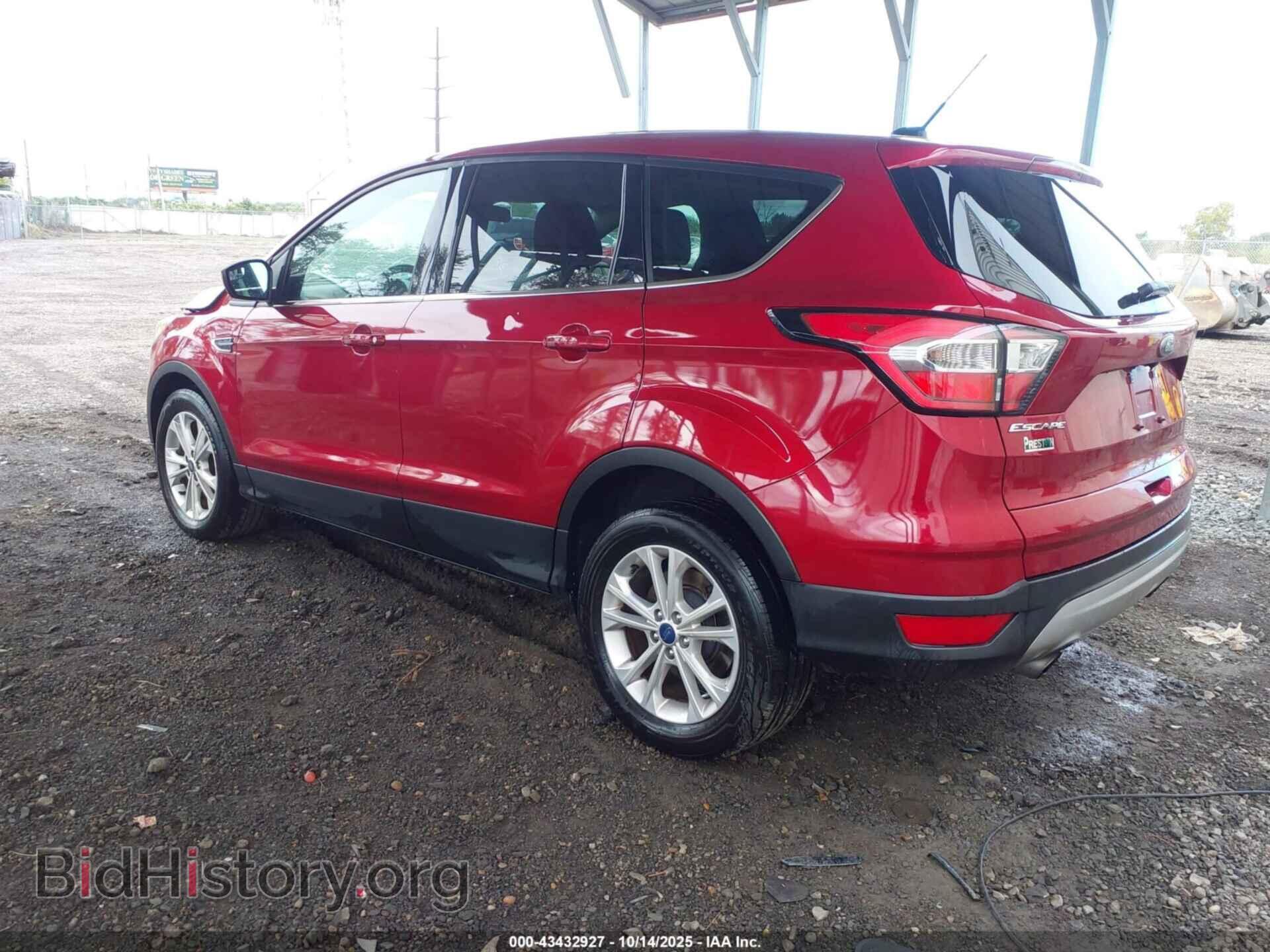 2017 FORD ESCAPE - VIN: 1FMCU0GD1HUC20063 - Фото 2
