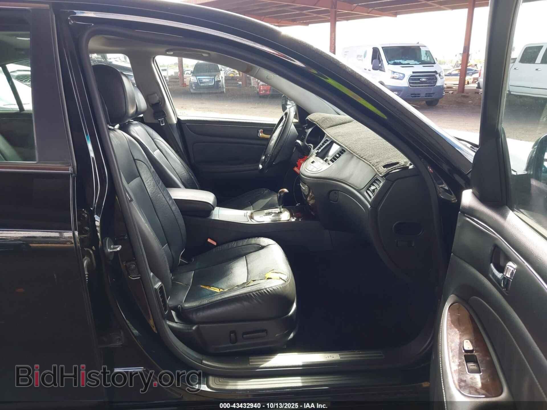 2011 HYUNDAI GENESIS - VIN: KMHGC4DE8BU128948 - Фото 5