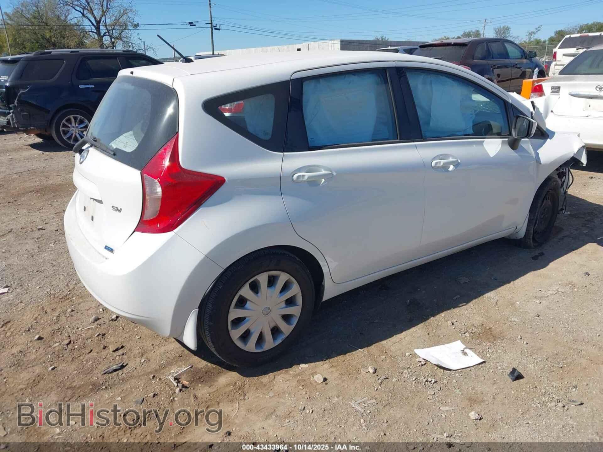 2015 NISSAN VERSA NOTE - VIN: 3N1CE2CP8FL382876 - Фото 4