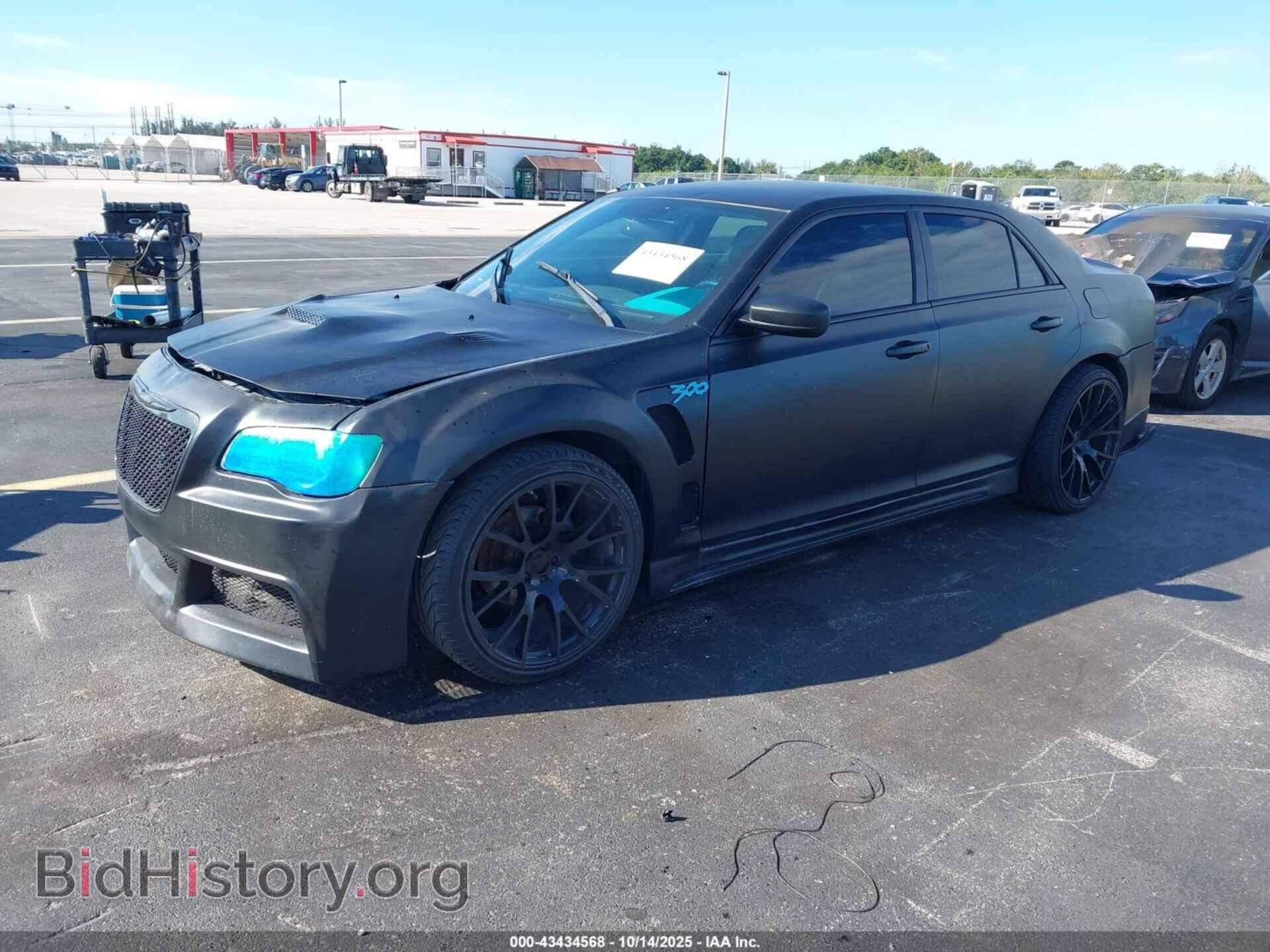 2012 CHRYSLER 300 - VIN: 2C3CCAAG2CH237874 - Фото 2