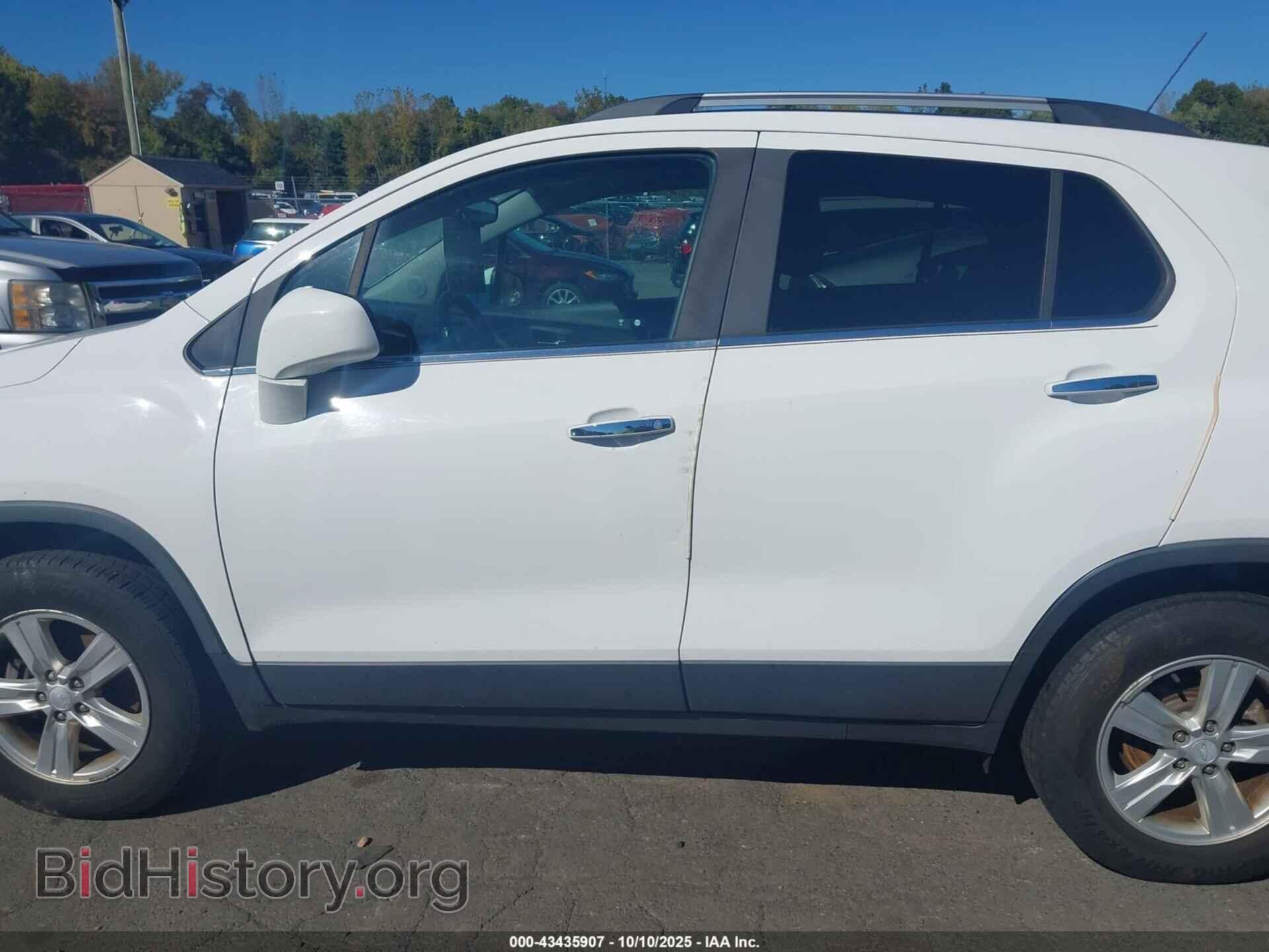 2019 CHEVROLET TRAX - VIN: 3GNCJPSB3KL143183 - Фото 15