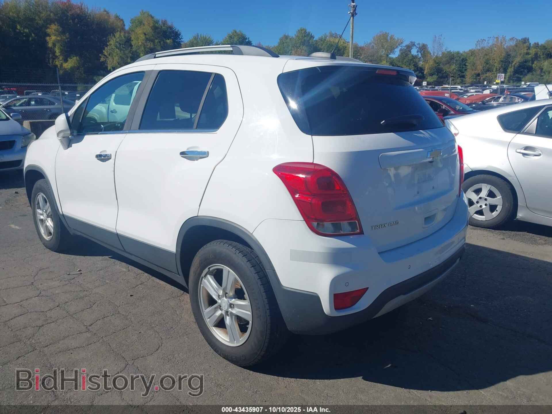 2019 CHEVROLET TRAX - VIN: 3GNCJPSB3KL143183 - Фото 3