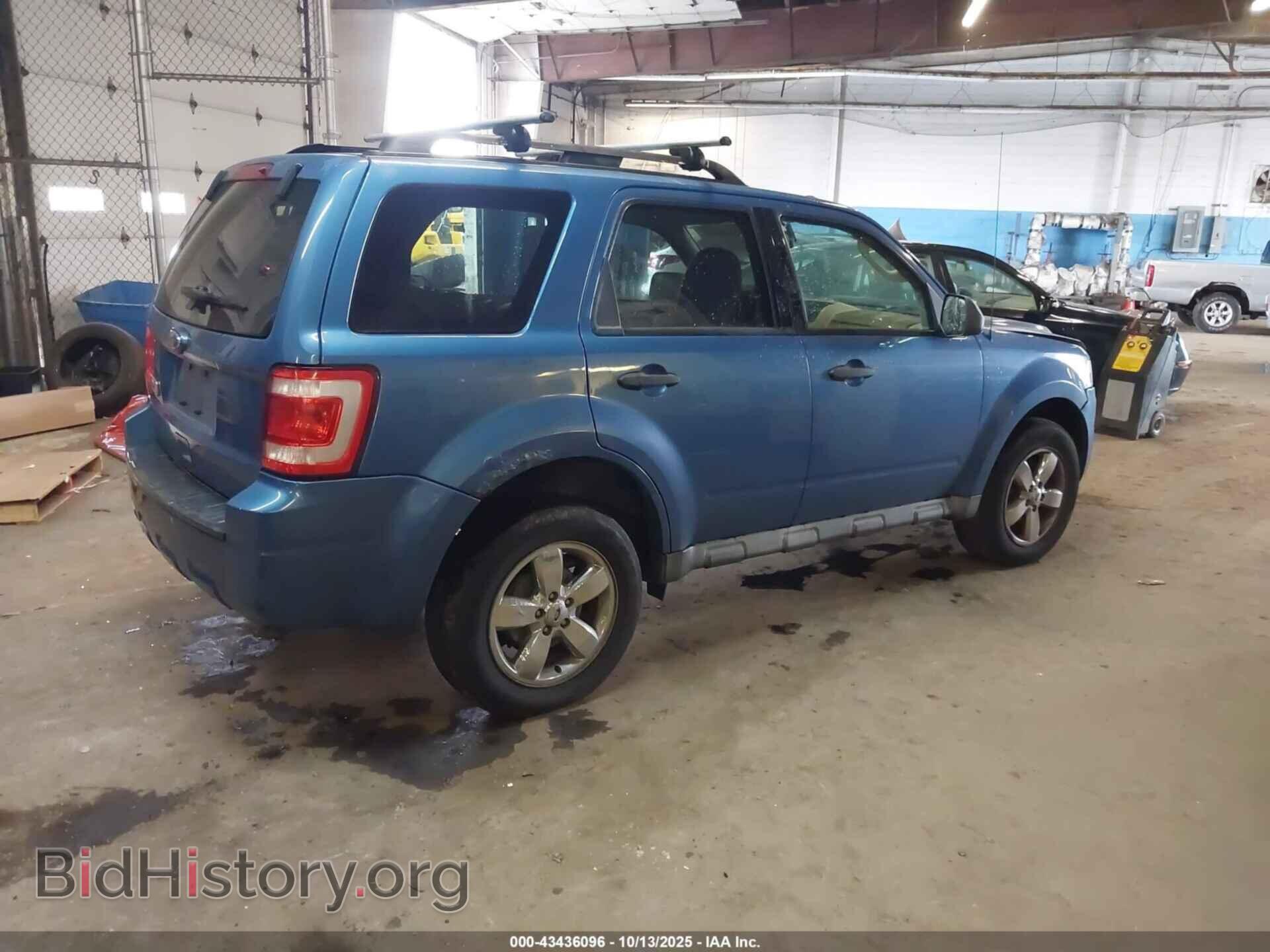 2010 FORD ESCAPE - VIN: 1FMCU0D72AKB41727 - Фото 4