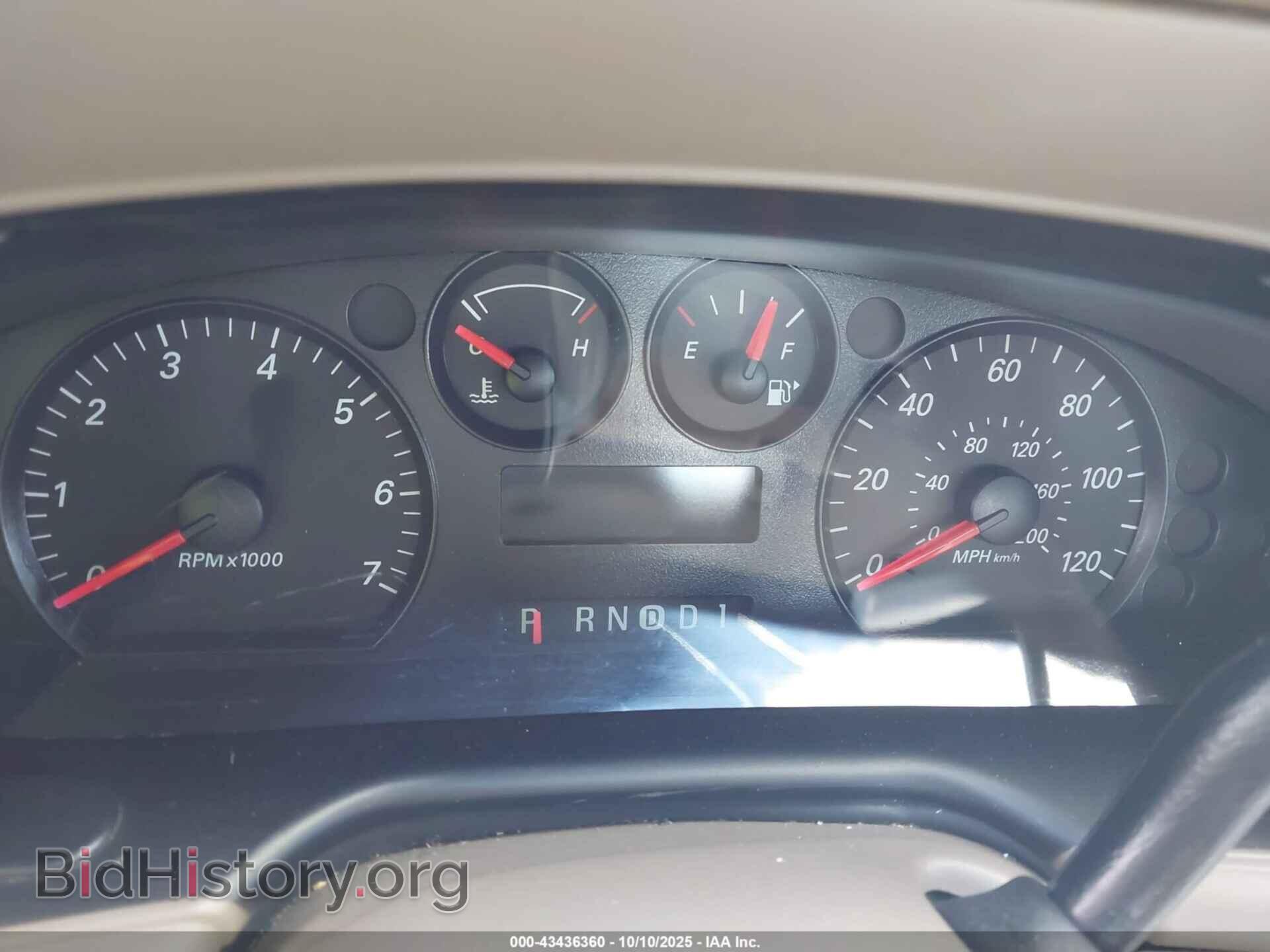 2005 FORD TAURUS - VIN: 1FAFP53U45A300388 - Фото 7