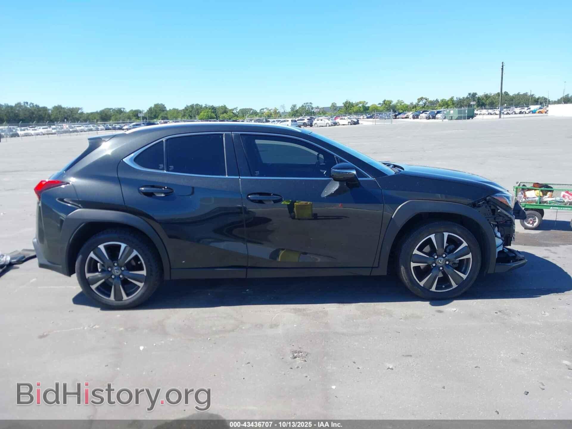 2019 LEXUS UX 200 - VIN: JTHY3JBH5K2019846 - Фото 13