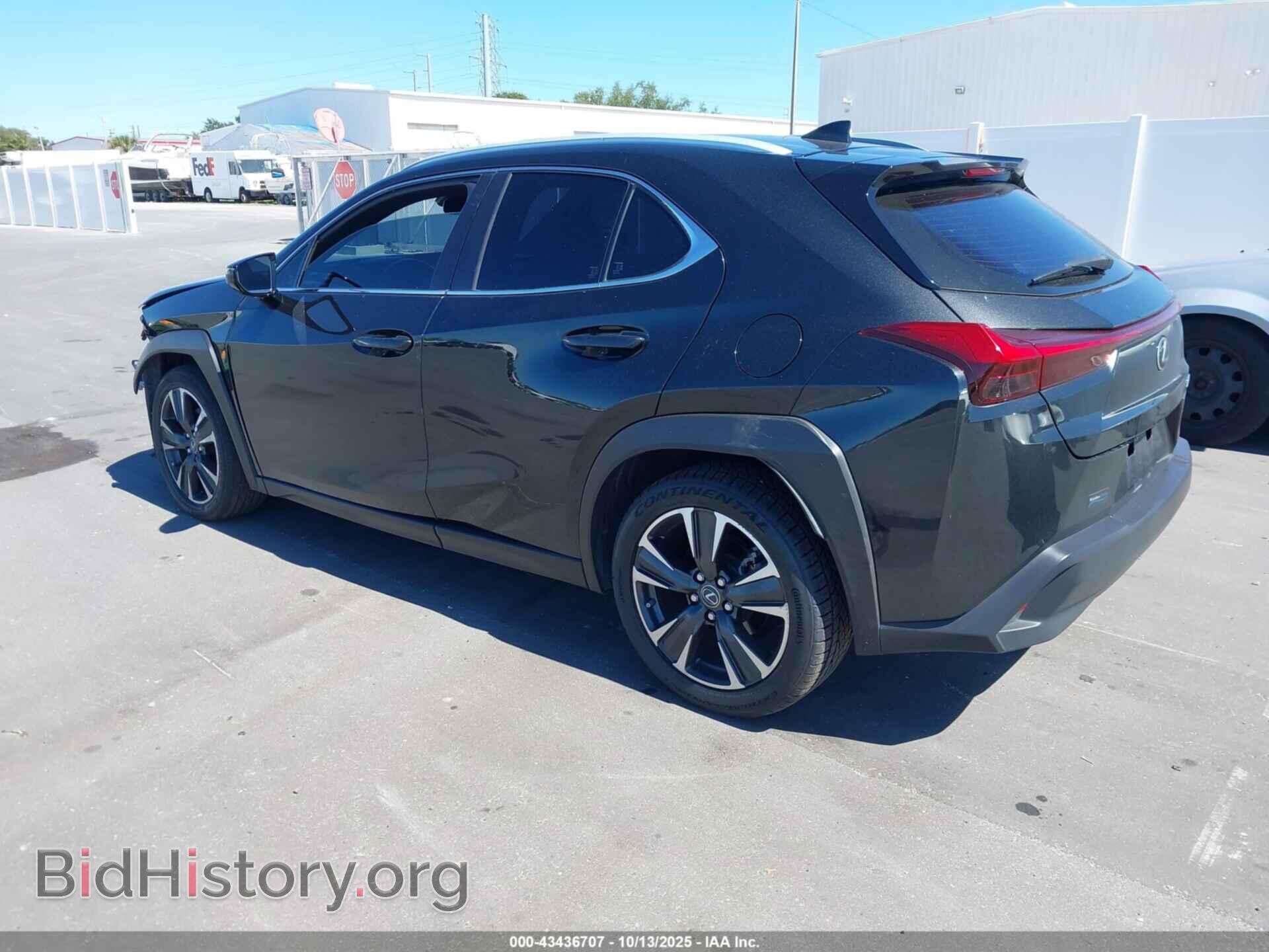 2019 LEXUS UX 200 - VIN: JTHY3JBH5K2019846 - Фото 3