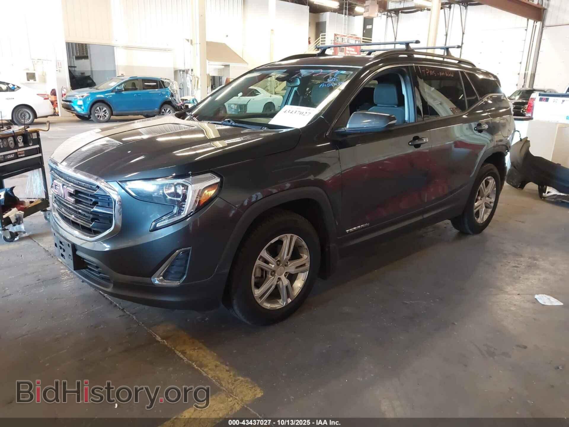 2018 GMC TERRAIN - VIN: 3GKALTEVXJL275255 - Photo 2