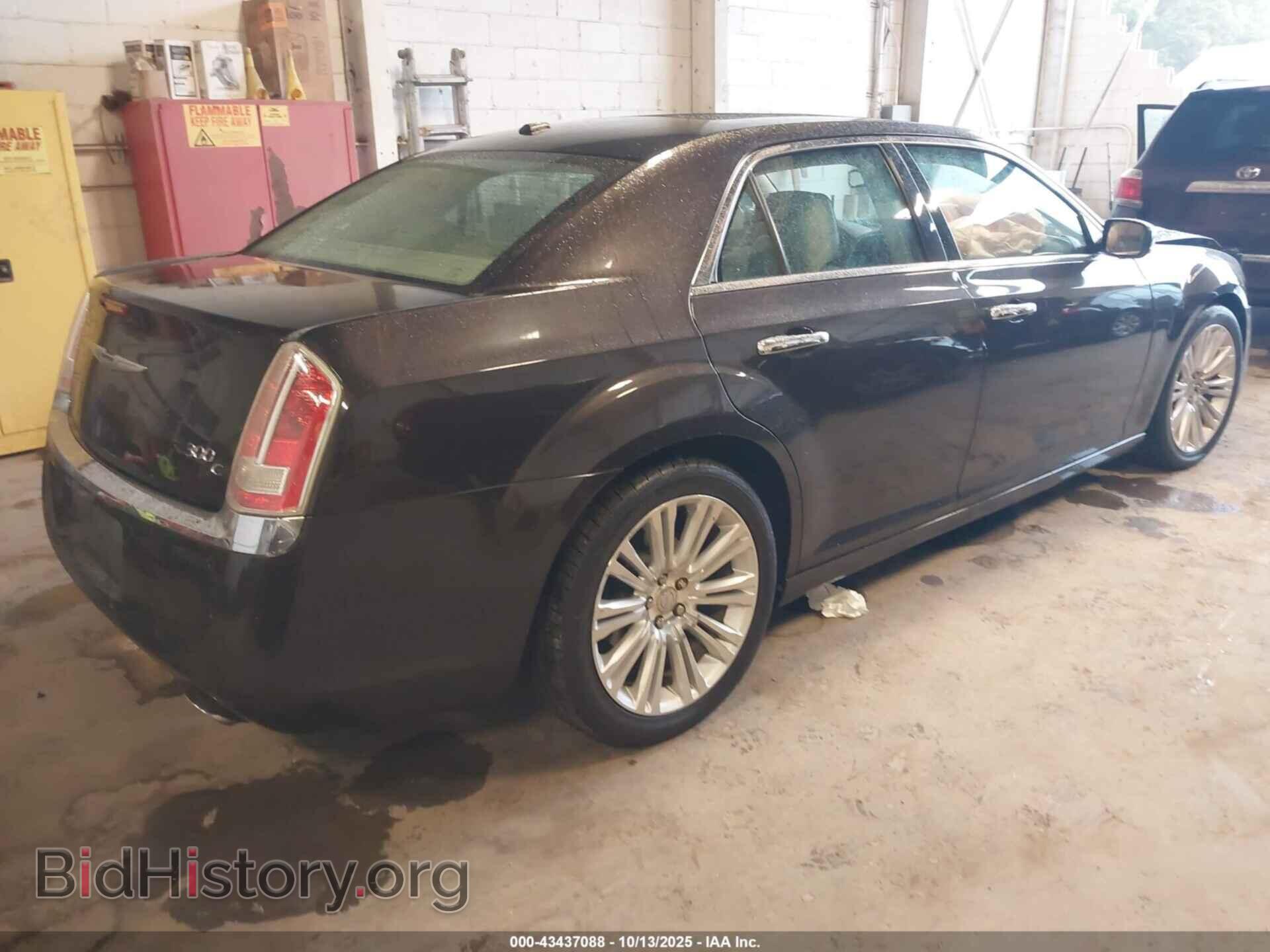 2013 CHRYSLER 300C - VIN: 2C3CCAET9DH577788 - Фото 4