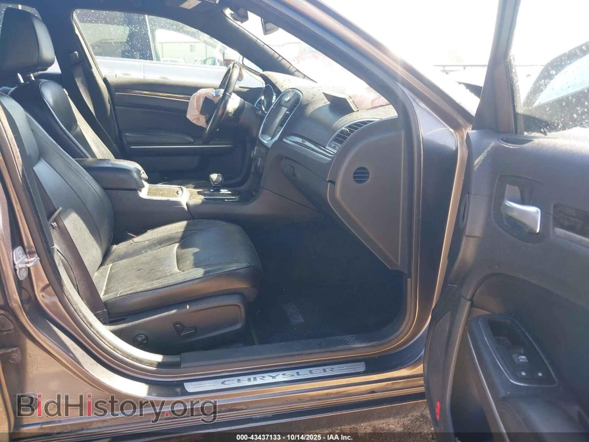 2014 CHRYSLER 300C - VIN: 2C3CCAEG3EH280231 - Фото 5