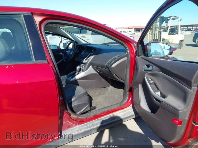 2014 Ford FOCUS (VIN 1FADP3K27EL169800) — photo 5 of 16