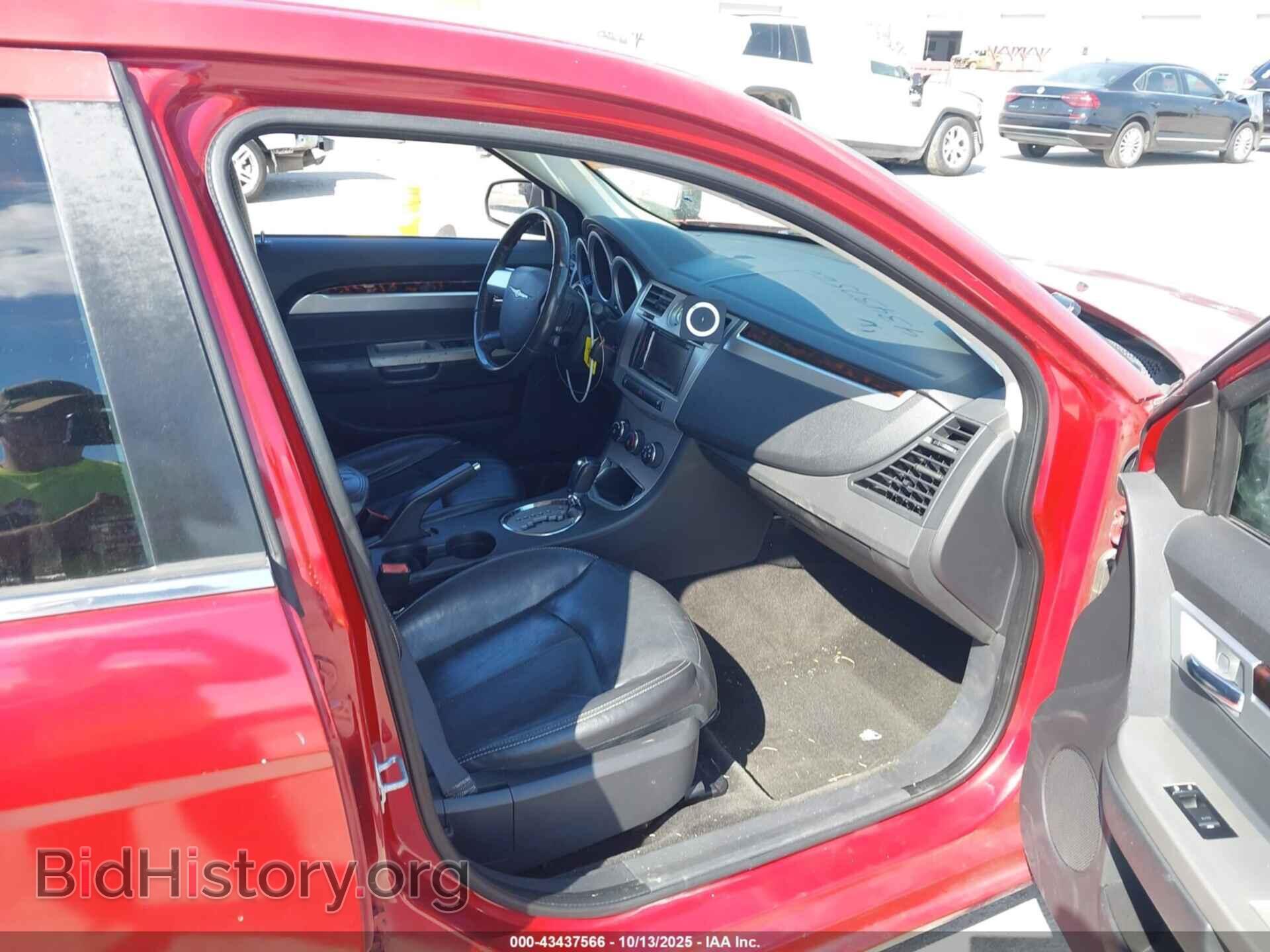 2010 CHRYSLER SEBRING - VIN: 1C3CC5FB3AN223216 - Фото 5