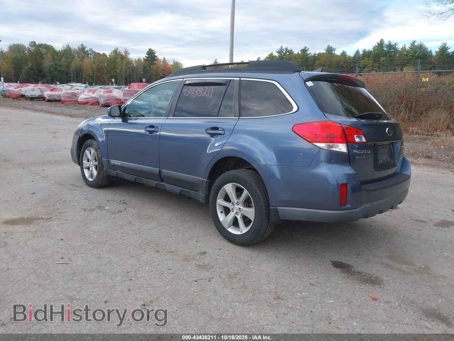 2014 SUBARU OUTBACK - VIN: 4S4BRBLC8E3247414 - Фото 3