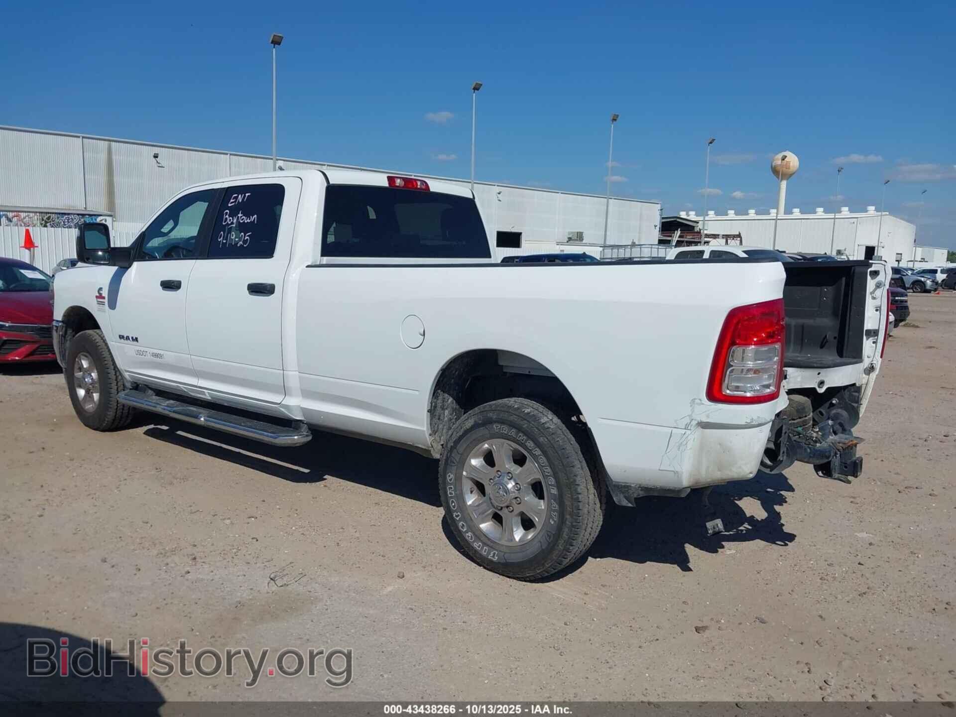 2024 RAM 3500 - VIN: 3C63R3HLXRG339299 - Фото 3